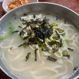 진천칼국수 사진