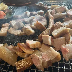 녹슨드럼통 사진