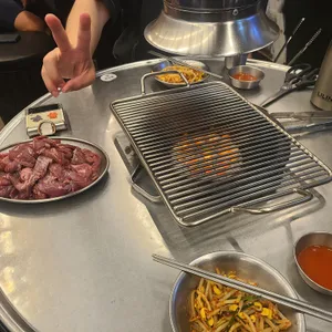 돈주리 사진