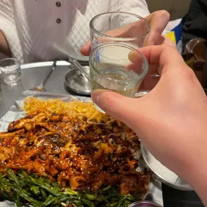 꼼주 사진