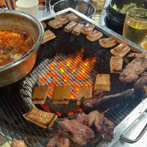 연탄돼지갈비 사진