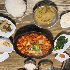 양지쌈밥 사진