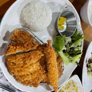 통나무숲 사진