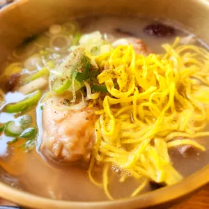초이 닭 칼국수 사진