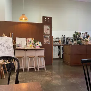 무드이너프 리뷰 사진