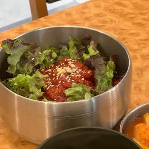 동이옥 사진