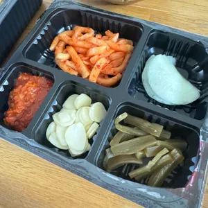 마왕족발 사진