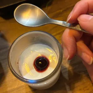 육미안 리뷰 사진