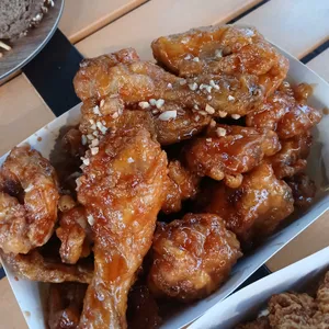 호식이두마리치킨 사진