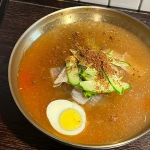 시장냉면 사진