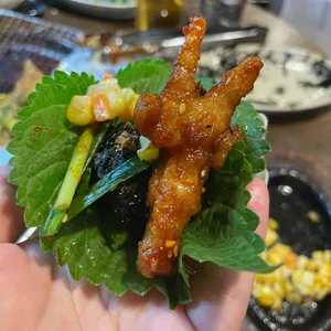 애리꼼닭발 사진