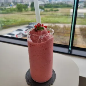 아주르봄 사진