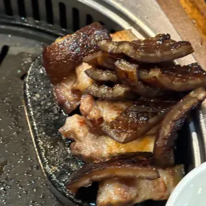 돼지집딸 사진