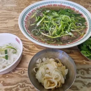 꾸아 사진