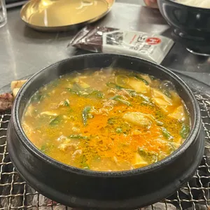 두건쓴형제 사진