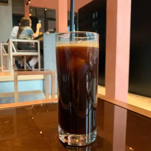 컨플릭트 스토어 사진