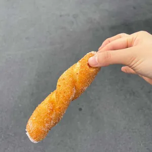 바삭꽈배기 사진