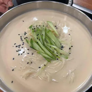 본말감자탕 사진