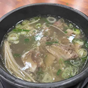 본말감자탕 사진