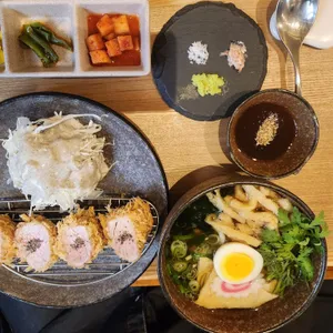 터틀리애 사진