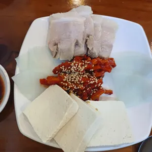 맷돌로만 사진
