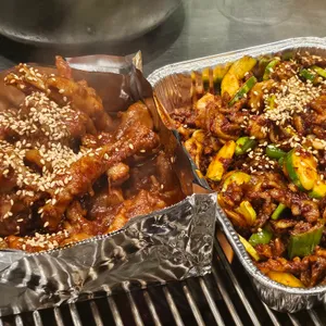 아씨닭발 사진