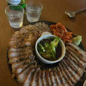 서교주담 사진