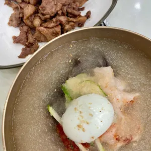 금성냉면 사진