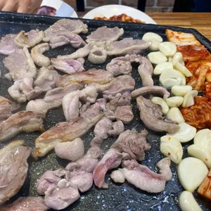 느티나무 생오리구이 사진