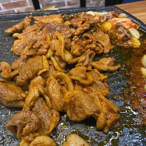 느티나무 생오리구이 리뷰 사진