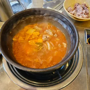 듬박이찌개 사진