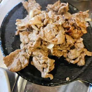 듬박이찌개 사진