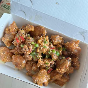 자담치킨 사진