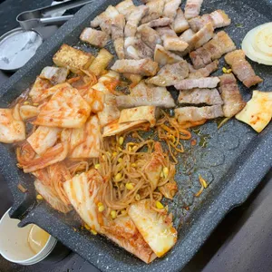 창동꿀돼지 사진