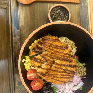 샐러드식당 사진