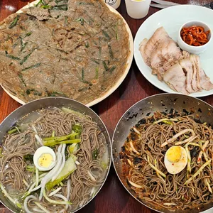 대궐막국수 사진