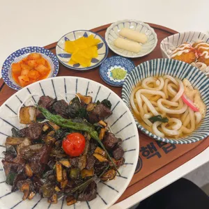 핵밥 사진