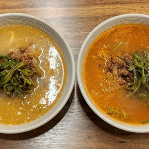 꽈리칼국수 사진
