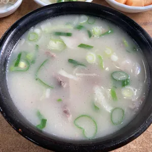 밀양돼지국밥 사진