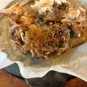 참나무숯불통닭 사진