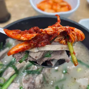 동춘사골순대국 사진