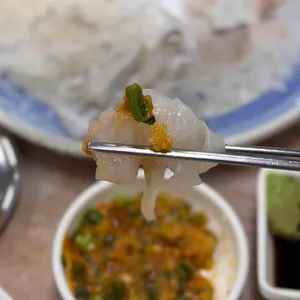 죽변항자매막회 사진