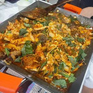 깡통과철판 사진