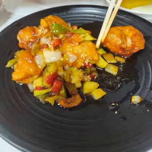 등천홍 사진