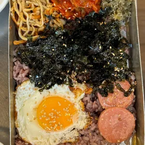 놀란돼지 사진