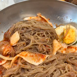 육쌈냉면 사진