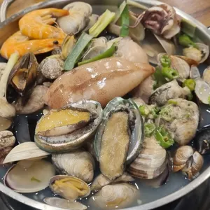 섬마을해물칼국수 사진
