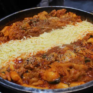 장인닭갈비 사진