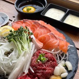 세번째 연어 사진