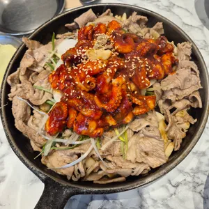 신복관 사진